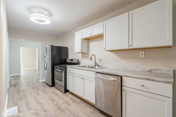 2823 E 93rd ST, Chicago, IL 60617