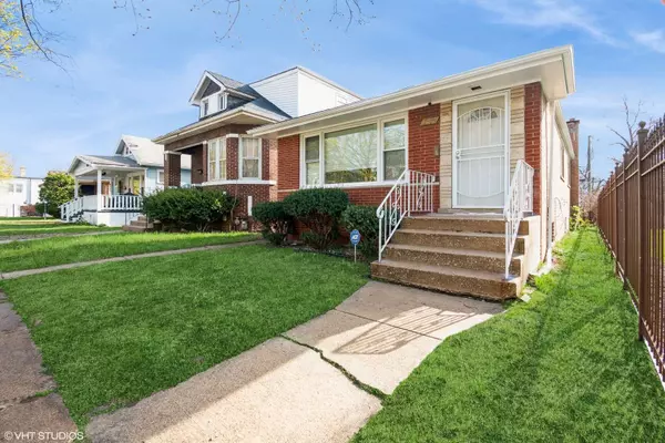 12329 S Yale Avenue, Chicago, IL 60628