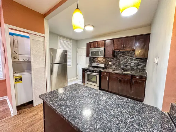 7926 S Luella Avenue #1B, Chicago, IL 60617