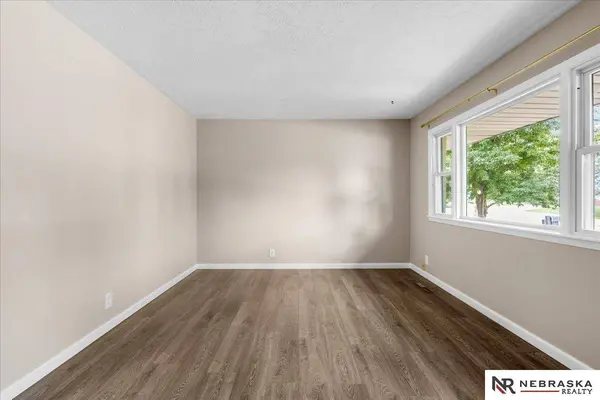 7241 Garland ST, Lincoln, NE 68505