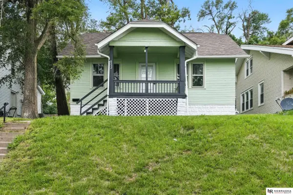 6332 N 32nd Street, Omaha, NE 68111