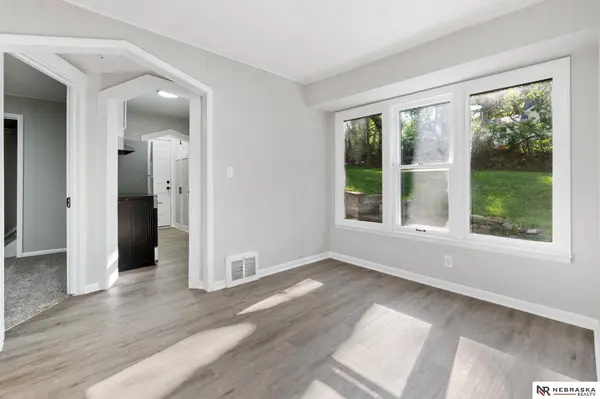 4715 Meredith Avenue, Omaha, NE 68104