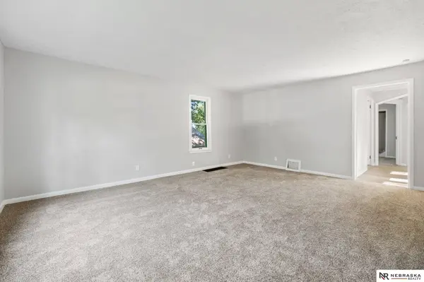 4715 Meredith Avenue, Omaha, NE 68104