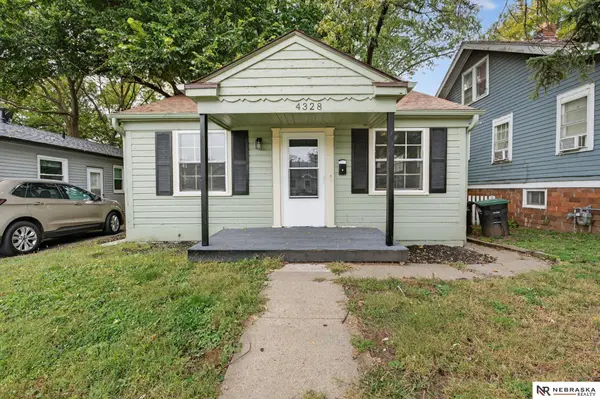 4328 N 40th Avenue, Omaha, NE 68111