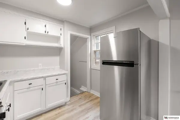 4328 N 40th Avenue, Omaha, NE 68111