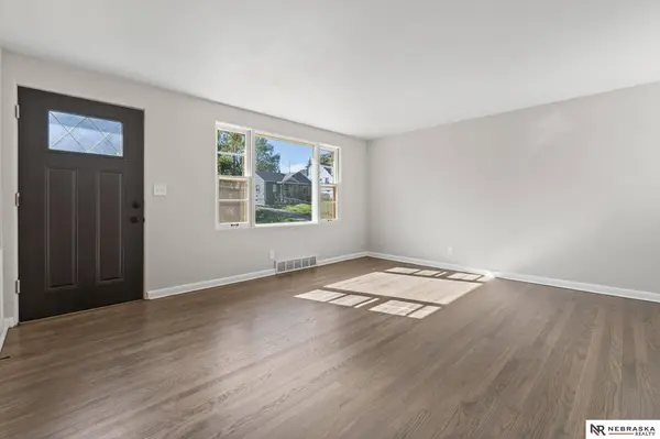 4604 Saratoga Street, Omaha, NE 68104