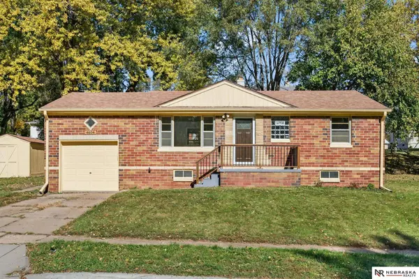 4604 Saratoga Street, Omaha, NE 68104