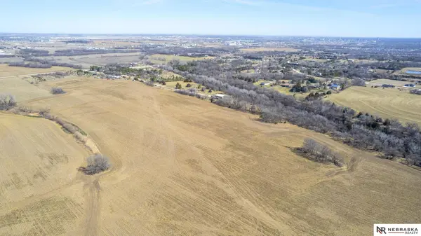 Lot 24 n/a, Lincoln, NE 68352