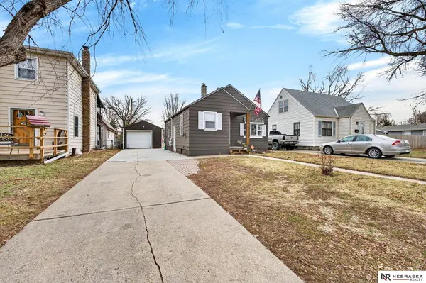 2405 Hancock Street, Bellevue, NE 68005