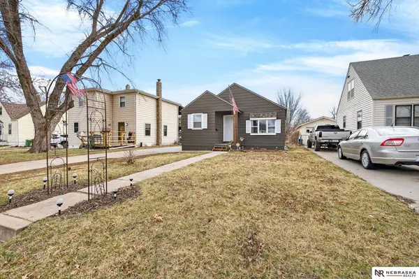 2405 Hancock Street, Bellevue, NE 68005