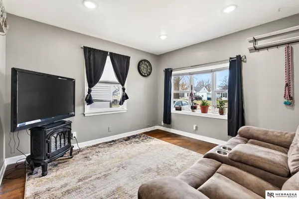 2405 Hancock Street, Bellevue, NE 68005