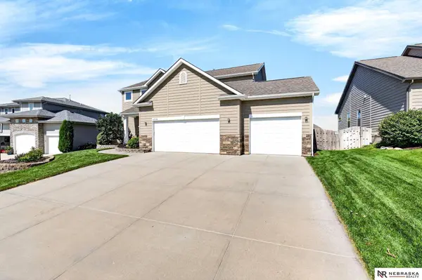 4508 N 206th ST, Elkhorn, NE 68022
