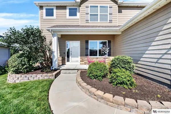 4508 N 206th ST, Elkhorn, NE 68022