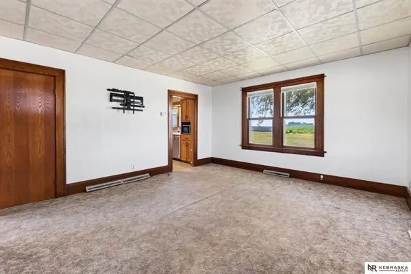10948 County Road 15, Arlington, NE 68002
