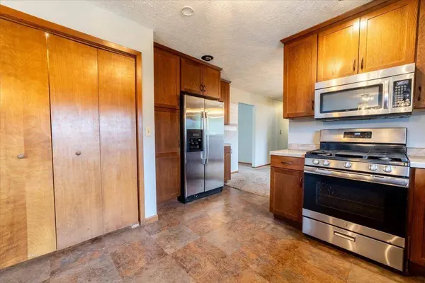 401 11th Avenue, Franklin, NE 68939