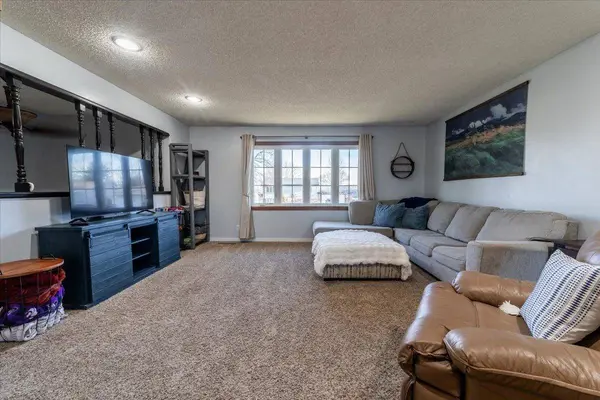 917 Richmond, Hastings, NE 68901