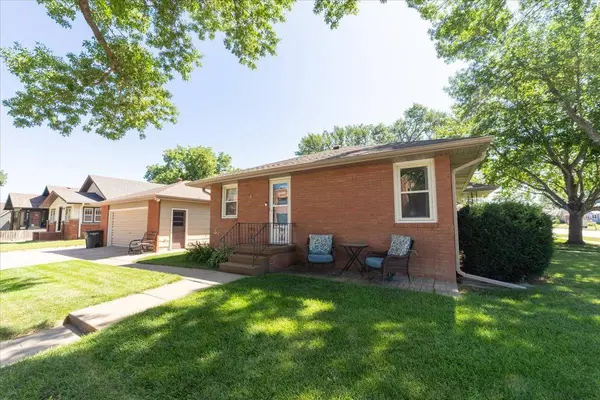 505 E 3rd Street, Hastings, NE 68901
