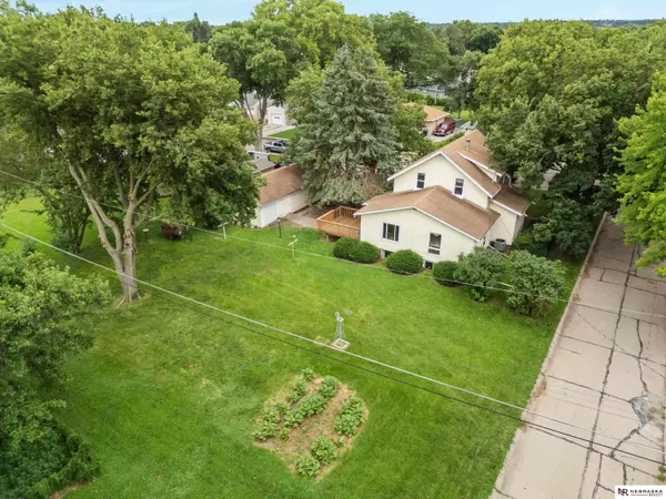 878 W 8th Street, Wahoo, NE 68066