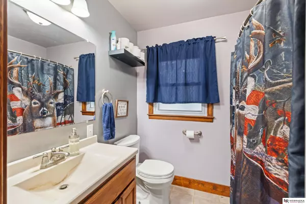 110 W Church Street, Cook, NE 68329