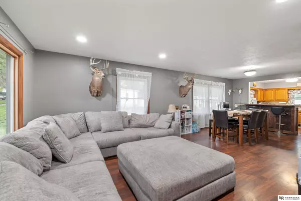 110 W Church Street, Cook, NE 68329