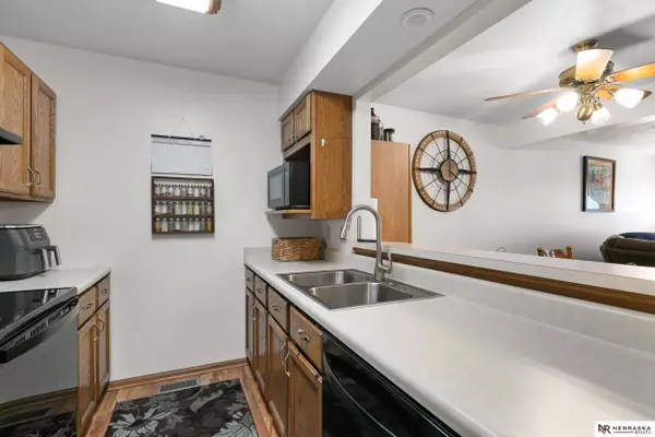 6305 Benjamin Place, Lincoln, NE 68516