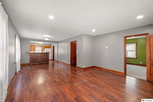 110 W Church Street, Cook, NE 68329