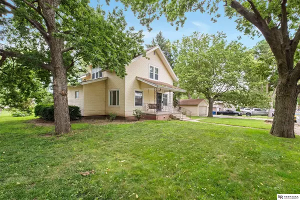 878 W 8th Street, Wahoo, NE 68066