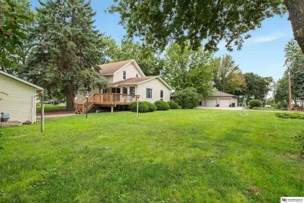 878 W 8th Street, Wahoo, NE 68066