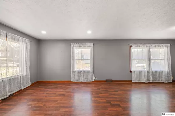 110 W Church Street, Cook, NE 68329