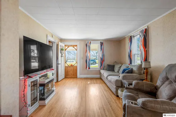 2020 L Street, Auburn, NE 68305