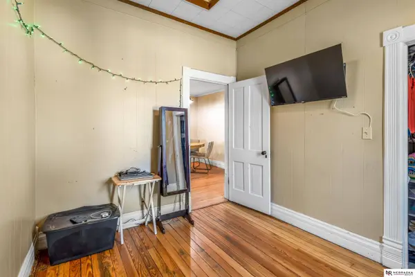 2020 L Street, Auburn, NE 68305