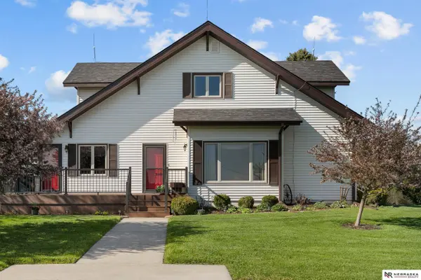 10277 SW 29 RD, Pickrell, NE 68422