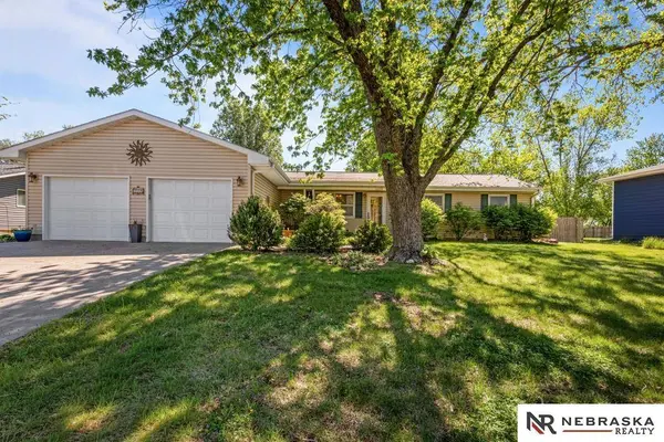 2329 McConnell AVE, Auburn, NE 68305