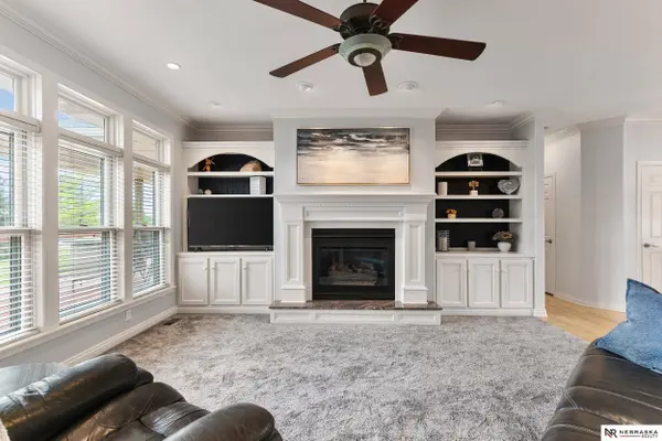 9929 Springlake North LN, Firth, NE 68358