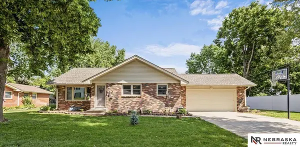 410 Florence ST, Beatrice, NE 68310