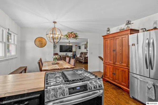 410 Florence ST, Beatrice, NE 68310