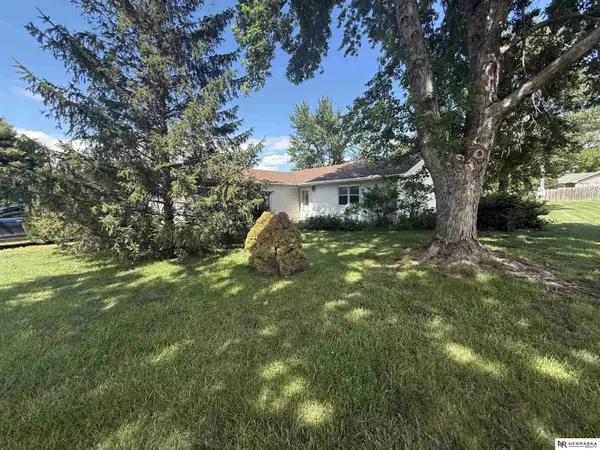 1102 Stephens AVE, Dorchester, NE 68343