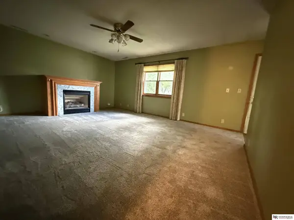 1102 Stephens AVE, Dorchester, NE 68343