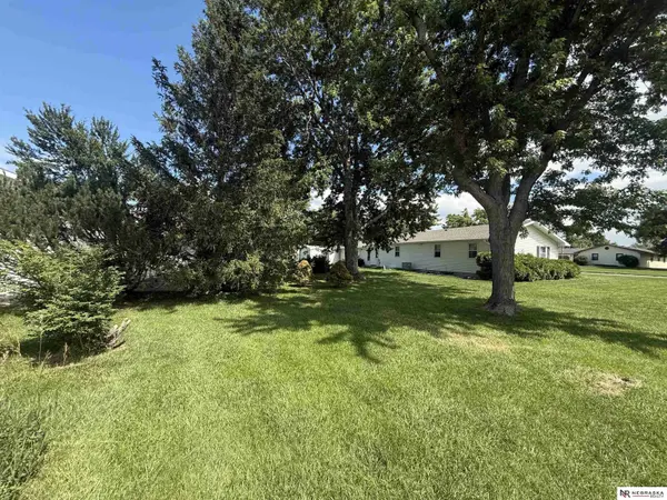 1102 Stephens AVE, Dorchester, NE 68343