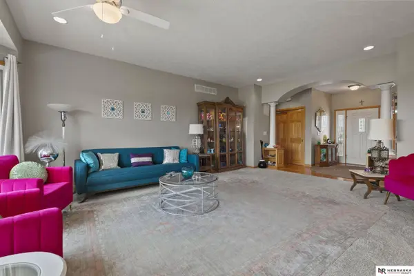 2940 Lightwater LN, Firth, NE 68358