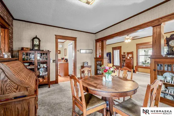 914 15th ST, Auburn, NE 68305