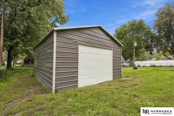 410 Florence ST, Beatrice, NE 68310