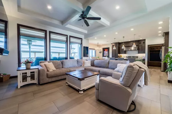 406 Fox Run Street, Hastings, NE 68901