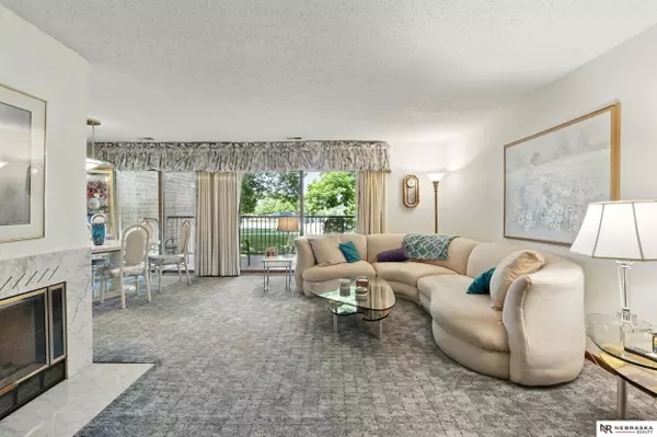 11937 Miracle Hills Drive #3, Omaha, NE 68154