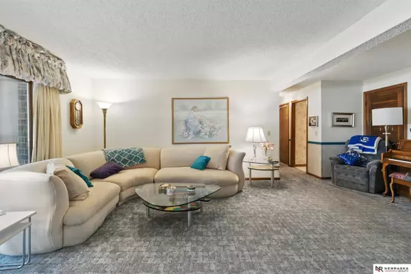 11937 Miracle Hills Drive #3, Omaha, NE 68154