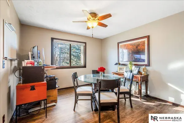 12025 Pierce Plaza #323, Omaha, NE 68144