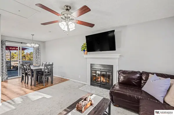 10512 Laurel Avenue, Omaha, NE 68134