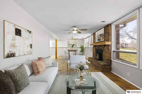 8203 Meredith Avenue, Omaha, NE 68134