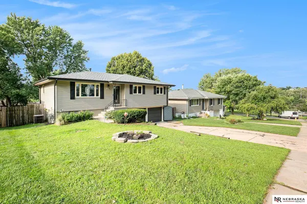 11429 R Street, Omaha, NE 68137