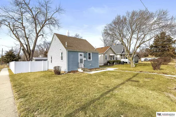 5104 N 14th Street, Omaha, NE 68110